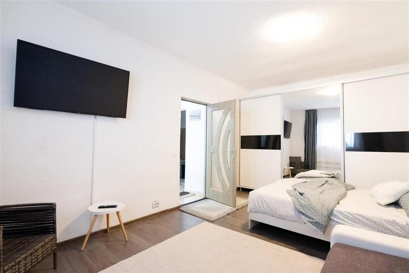 Apartament cu 2 camere semidecomandat în Iosia