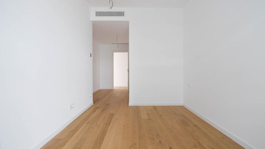 Apartament cu 3 camere decomandat în Floreasca