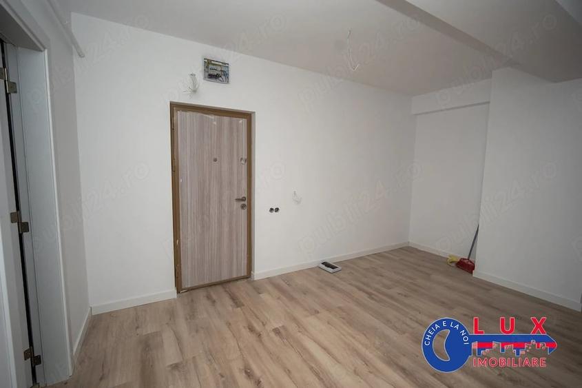Apartament cu 2 camere decomandat în E3