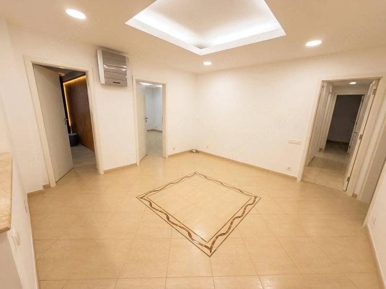 Apartament cu 3 camere decomandat în Eminescu
