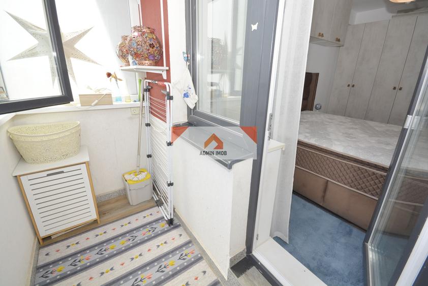 Apartament cu 2 camere decomandat în Drumul Taberei