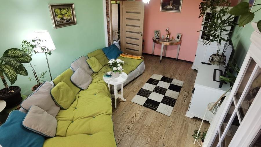 Apartament cu 3 camere decomandat, mobilat în Lacul Tei