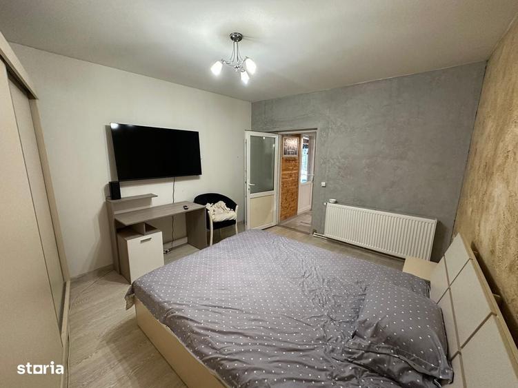 Casă cu 4 camere în Palanca