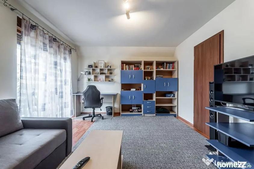 Casă cu 5 camere cu Teren 600 Mp în Aradul Nou