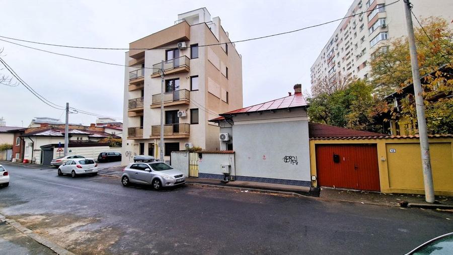 Apartament cu 2 camere semidecomandat, mobilat în Domenii