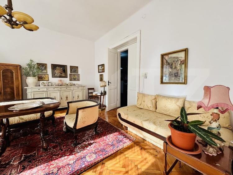 Apartament cu 2 camere semidecomandat, mobilat în Iosefin