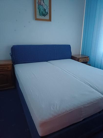 Apartament cu 3 camere decomandat în Exterior Vest
