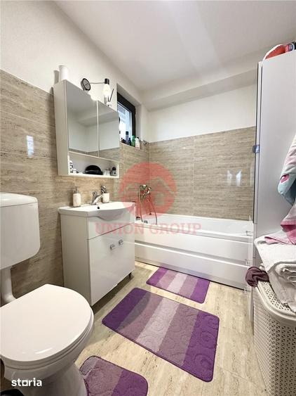 Casă cu 4 camere cu Teren 300 Mp în Central