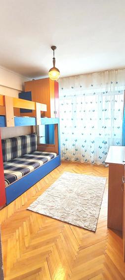 Inchiriez ap. 3 camere, Bdul Iuliu Maniu, 50m de metrou Piata Gorjului ?i sta?ie autobuz, reabilitat - 2