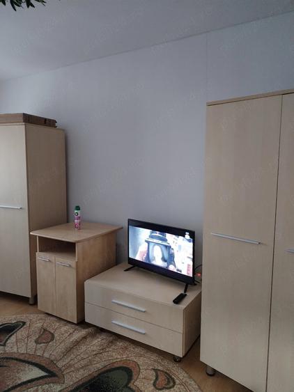 Garsonieră decomandată în Exterior Vest