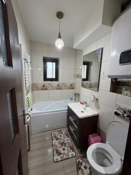 Apartament cu 3 camere în Gura Văii