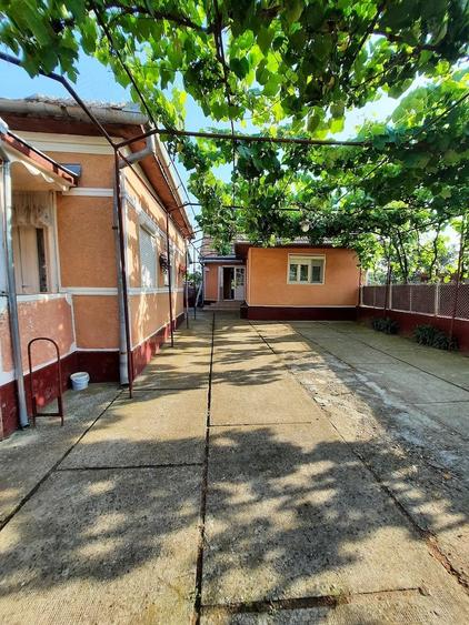 Casa solida in com. Sicula jud. Arad - 7