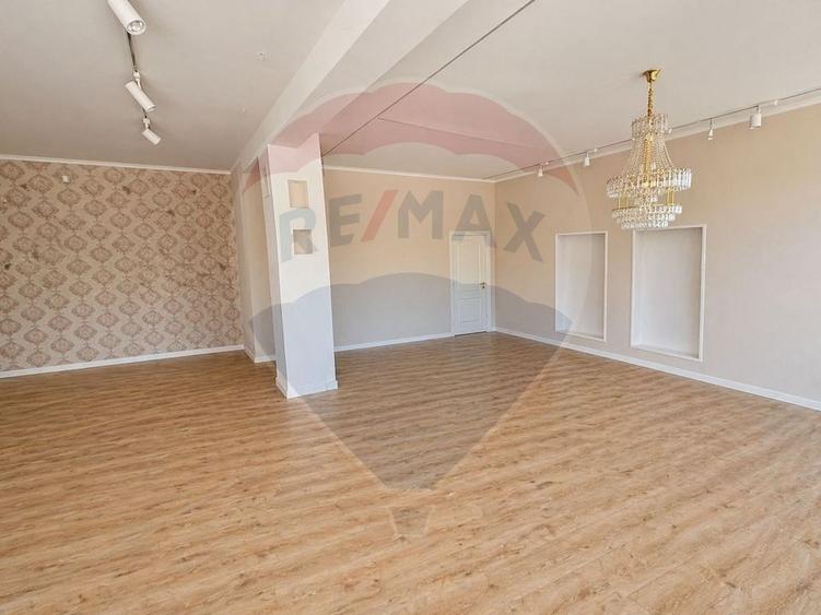 Spațiu comercial, de 117 mp, în Ultracentral