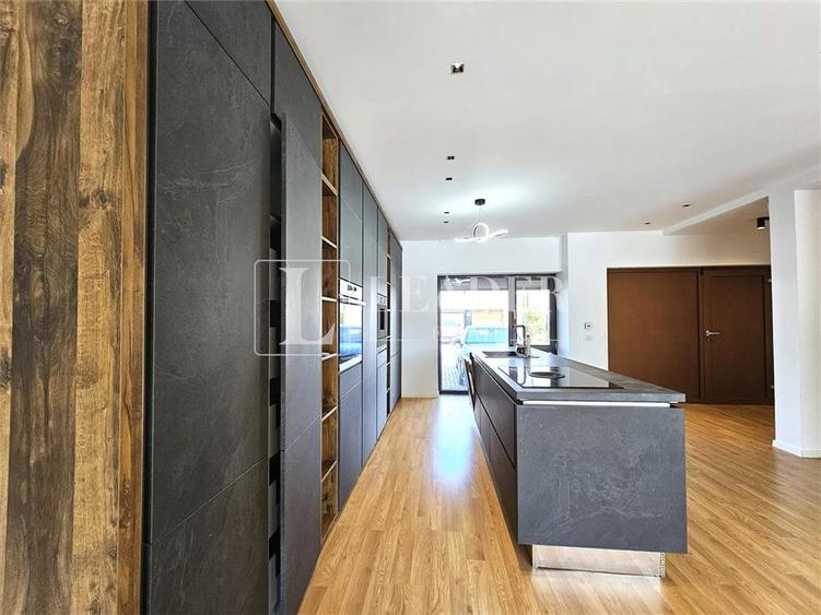 Duplex cu 5 camere cu Garaj în Pipera