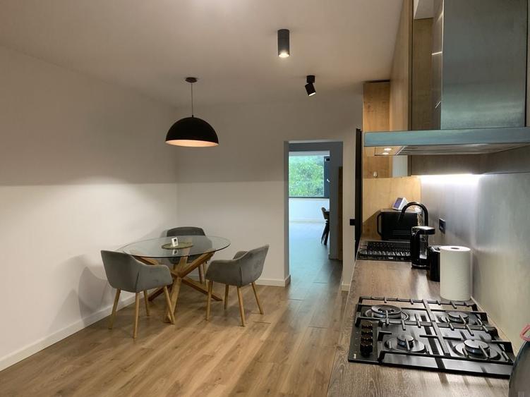 Apartament cu 3 camere în Ultracentral