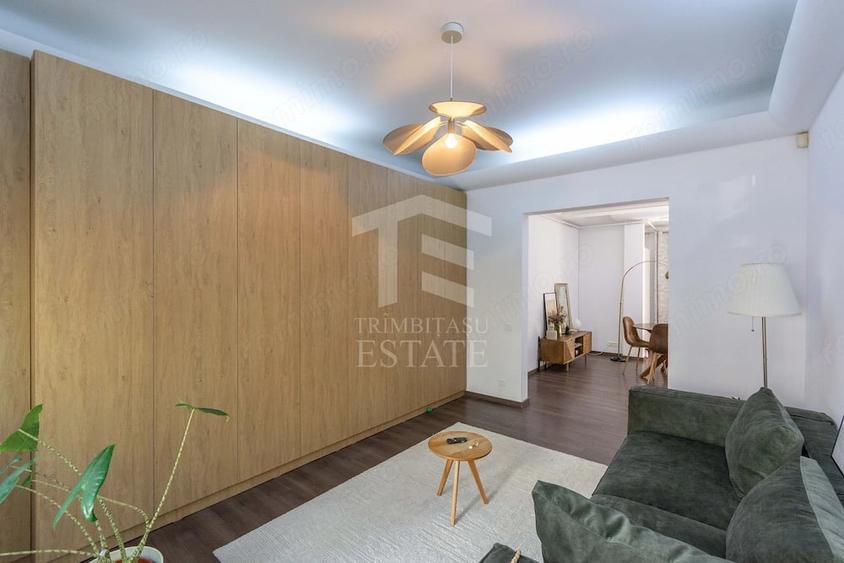 Apartament cu 4 camere semidecomandat în Kiseleff