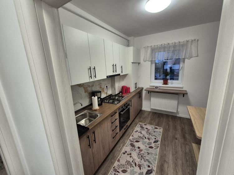 Apartament cu 2 camere decomandat în Sânpetru