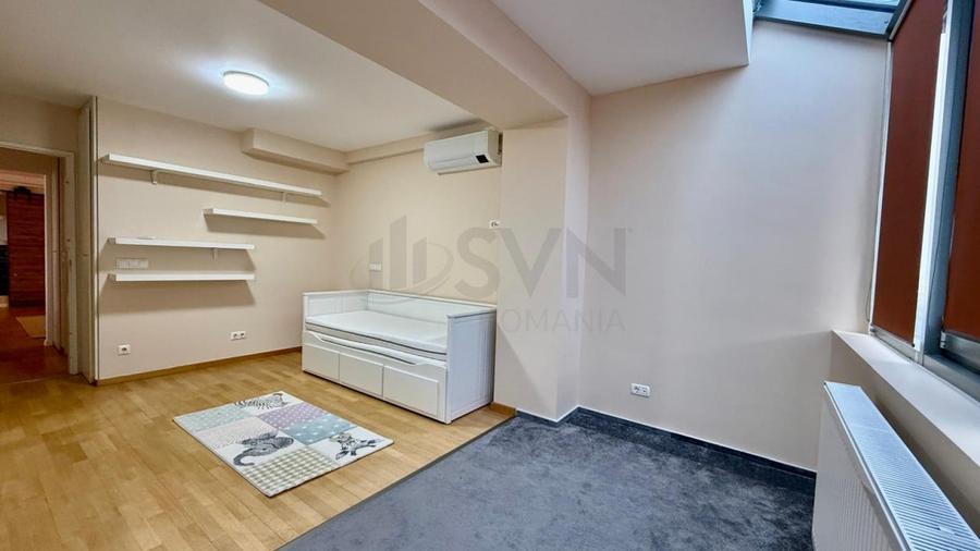 Apartament cu 3 camere semidecomandat, mobilat în Sisești