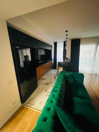 Apartament cu 2 camere decomandat, mobilat în Central