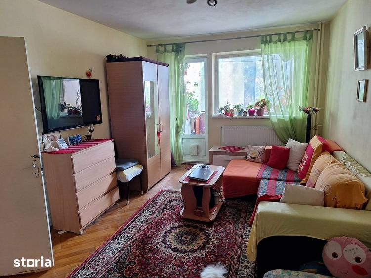 Apartament cu 3 camere decomandat în Tomis Nord