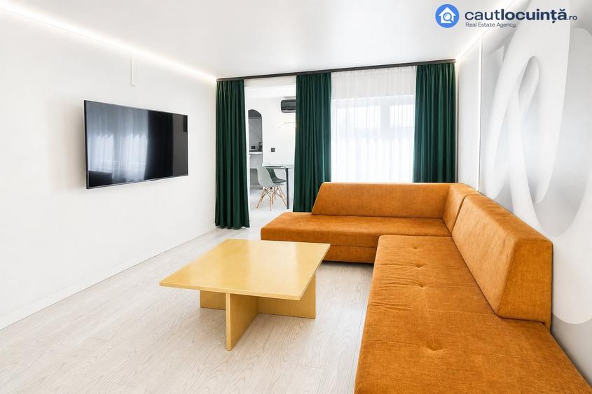 Apartament cu 2 camere semidecomandat, mobilat în P-ța Romană