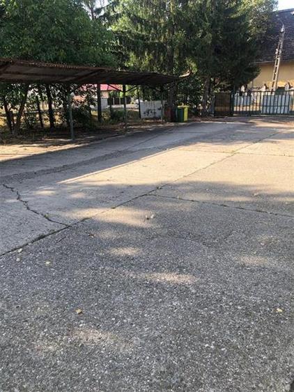 Teren intravilan de 4521 mp, în Central