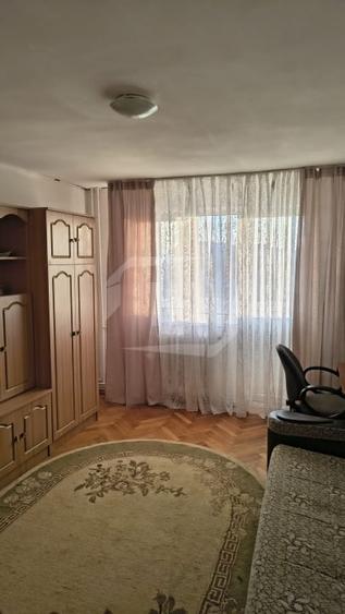 Apartament cu 3 camere decomandat, mobilat în Mănăștur