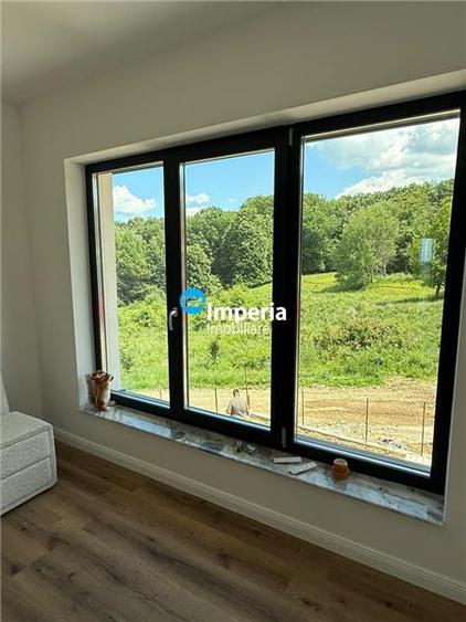 Vila individuala, priveliste superba, finisaje premium, in zona Bucium - Pietrar - 7