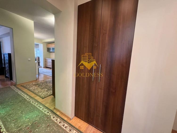 Apartament cu 4 camere semidecomandat, mobilat în Gheorgheni
