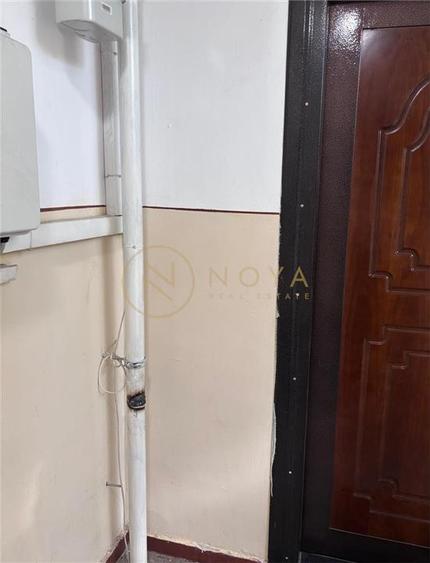 Apartament cu 3 camere decomandat, mobilat în Valea Ialomiței