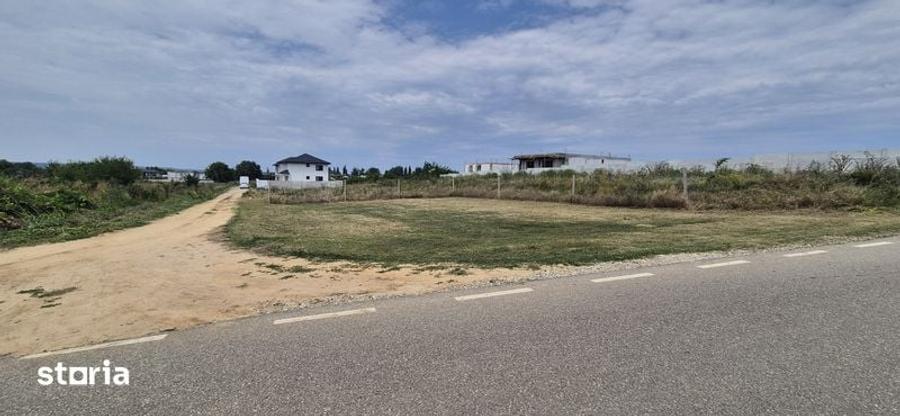Teren de 487 mp, în Malu Mare
