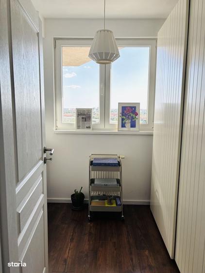Apartament cu 3 camere în Lipovei