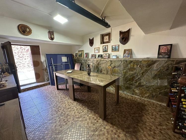 Casă individuală cu 4 camere decomandat cu Canalizare în Panduraș