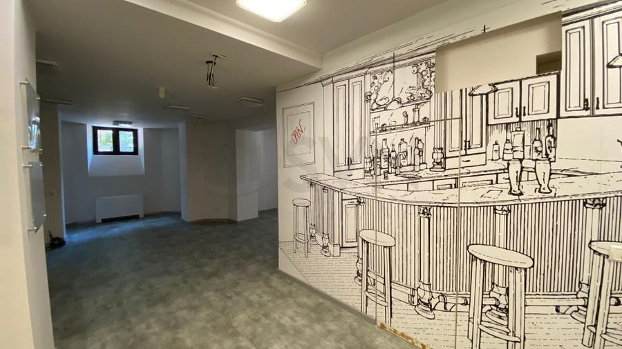 Casă cu 5 camere cu Teren 368 Mp în Armeneasca