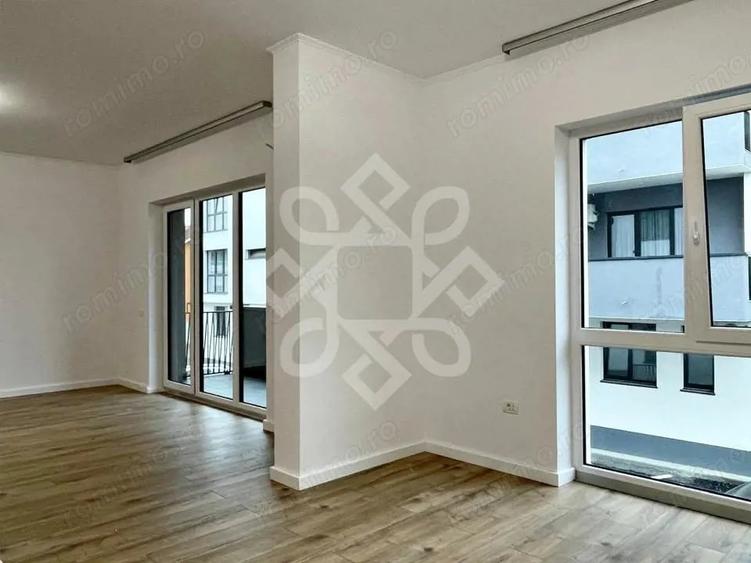 Apartament cu 2 camere semidecomandat în Sânmartin
