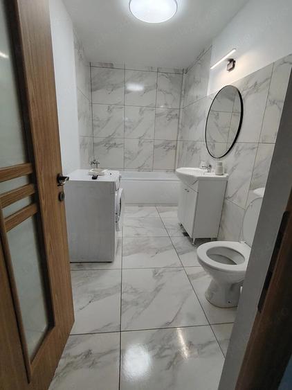 Apartament cu 2 camere semidecomandat în Florești