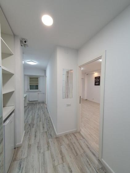 Garsonieră decomandată în Baba Novac