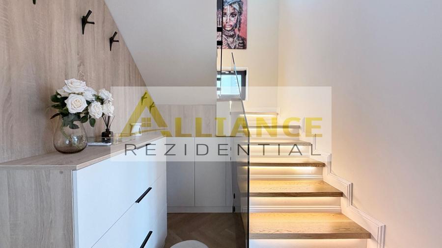 Casă individuală cu 4 camere cu Canalizare în Berceni