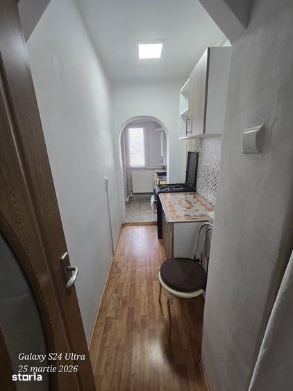 Garsoniera c.f.1/dec Mioveni 39000euro - 1