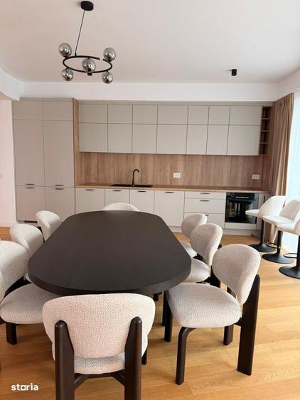 Apartament cu 4 camere, mobilat în Iancu Nicolae
