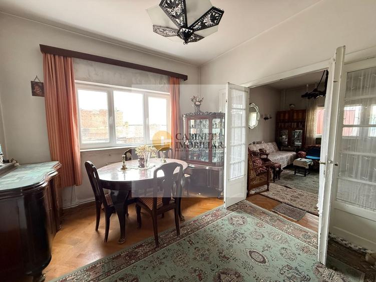 Apartament cu 3 camere circular, mobilat în Gara de Nord