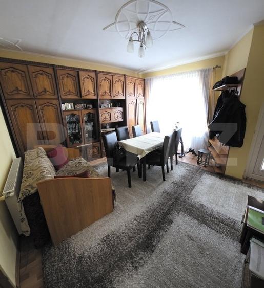 Casă individuală cu 4 camere cu Canalizare în Periferie