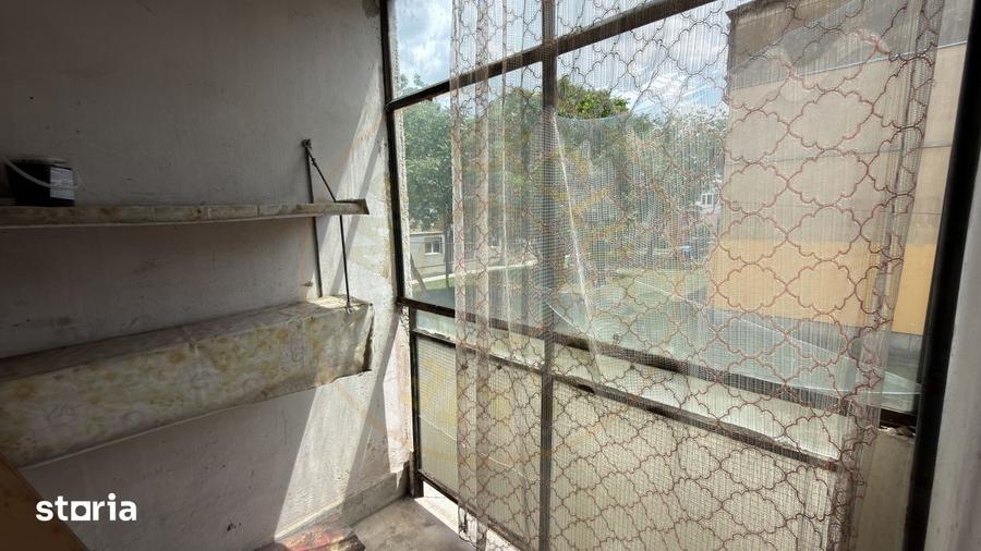 Apartament cu 2 camere decomandat, mobilat în Central
