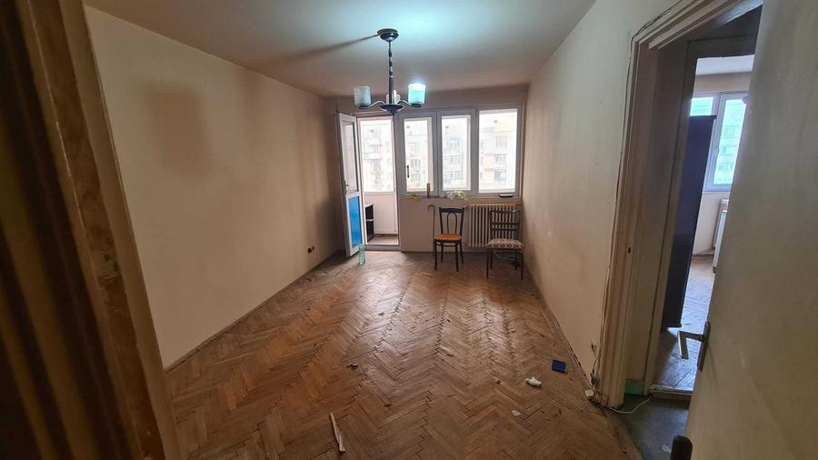 Apartament cu 2 camere semidecomandat în Iancului