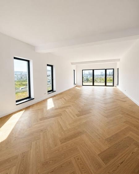 Casă cu 4 camere cu Teren 500 Mp în Corbeanca