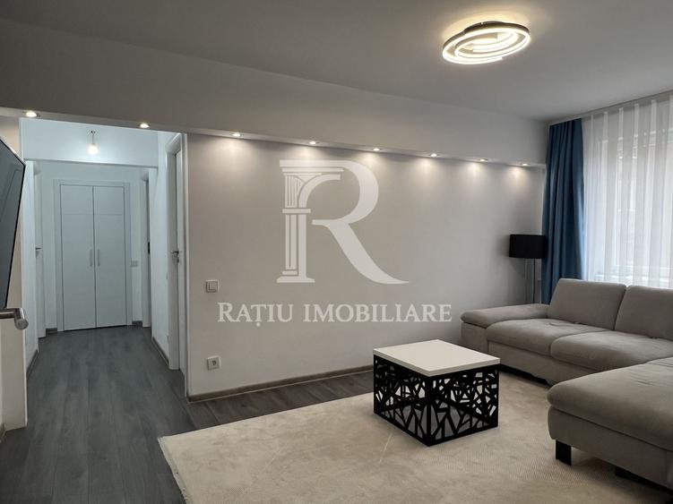 Apartament cu 3 camere nedecomandat, mobilat în Nufărul