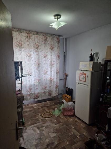 Apartament cu 4 camere semidecomandat în Central