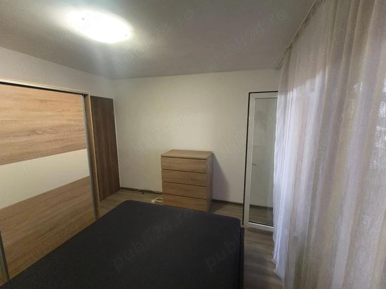 Apartament cu 2 camere decomandat în Girocului