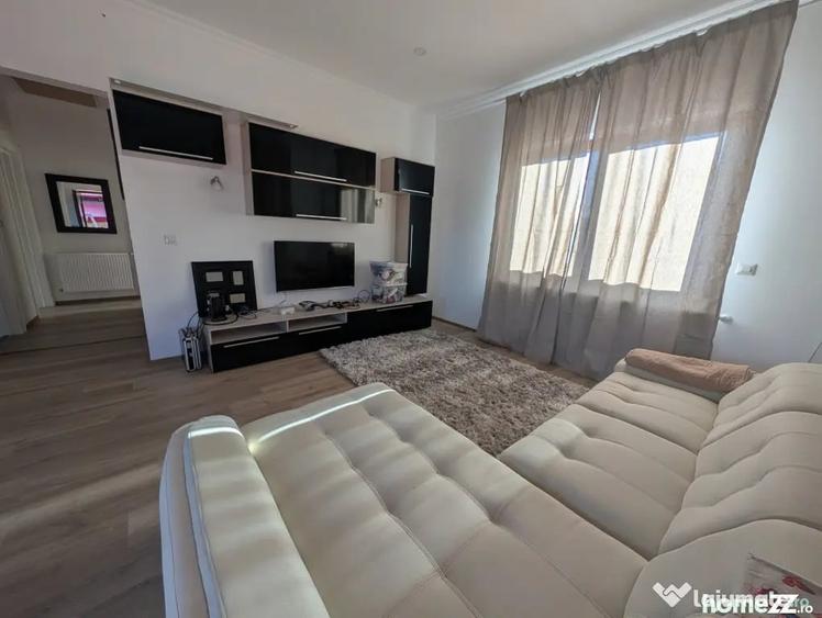 Casă cu 3 camere cu Teren 400 Mp în Central