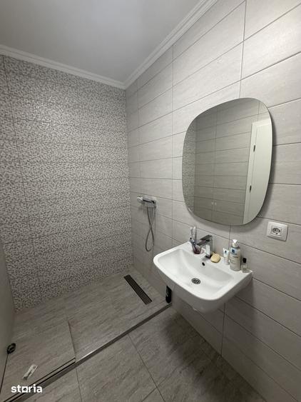 Apartament cu 3 camere în Libertății